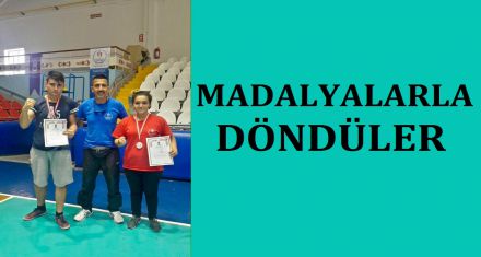 MADALYALARLA DÖNDÜLER