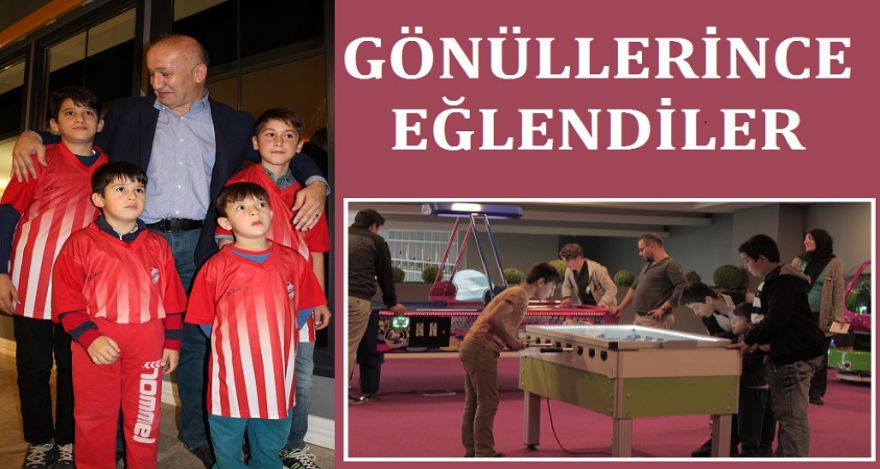 Gönüllerince eğlendiler