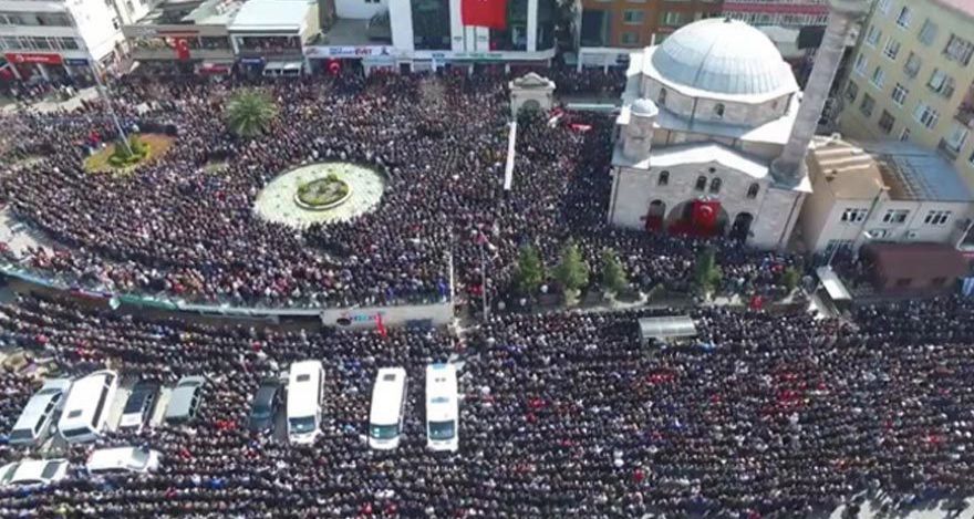 Gabar şehidini binler uğurladı
