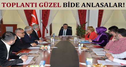 BİDE OKUDUĞUNU ANLASALAR!