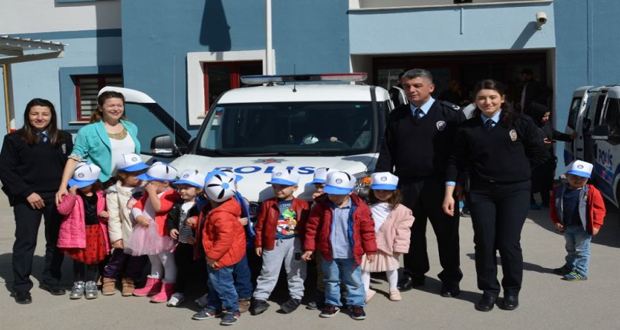 KARAKOLU ŞENLENDİRDİLER