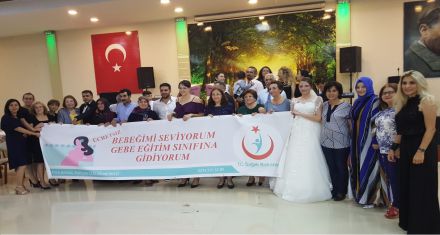 DÜĞÜNDE İLGİ ÇEKEN DAVET 