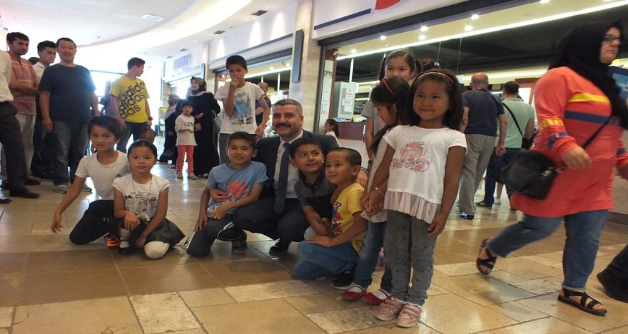 BAYRAMLARI BAYRAM OLDU