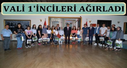 Vali birincileri ağırladı