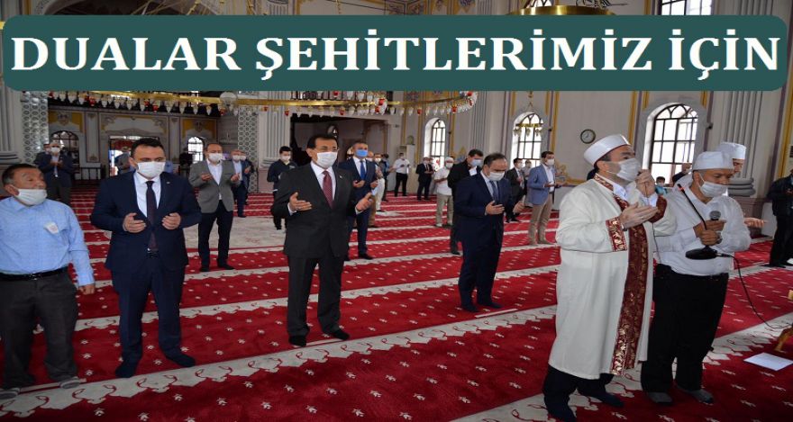 DUALAR 15 TEMMUZ ŞEHİTLERİ İÇİN