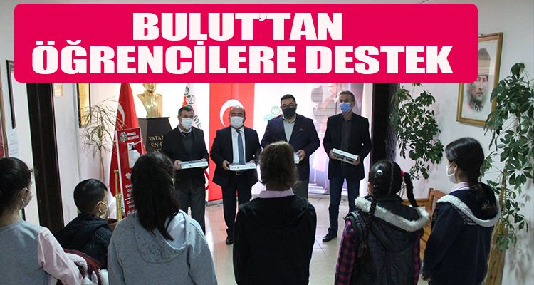 Turhan Bulut'tan öğrencilere destek