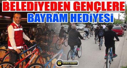 BELEDİYEDEN GENÇLERE BAYRAM HEDİYESİ