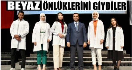 BEYAZ ÖNLÜKLERİNİ GİYDİLER