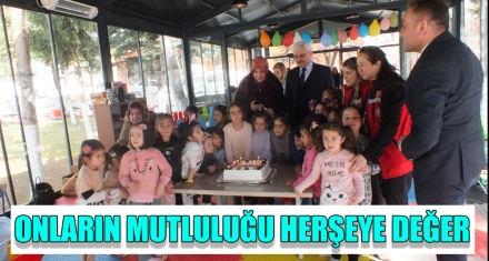 ONLARIN MUTLULUĞU HERŞEYE DEĞER  