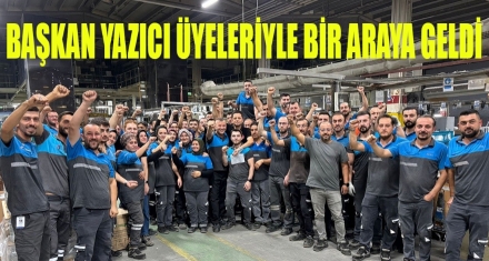 BAŞKAN YAZICI İŞÇİNİN YANINDA