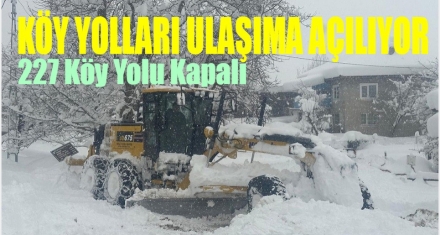 Köy yolları kar altında  