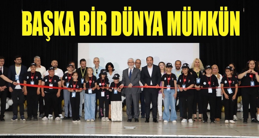 BAŞKA BİR DÜNYA MÜMKÜN
